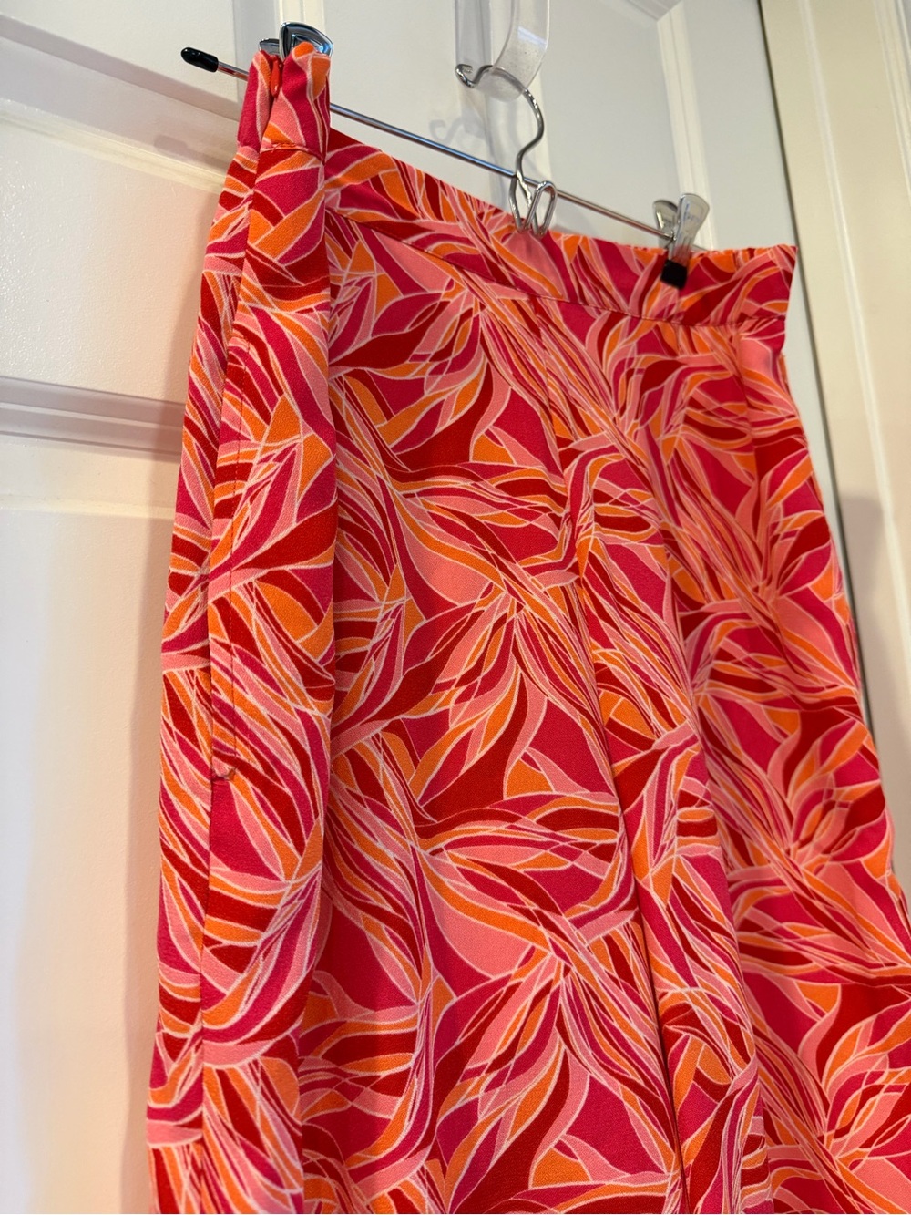 Ashley Park x RTR International Pink Tropical Print Wide-Leg Pants - Picture 5 of 11